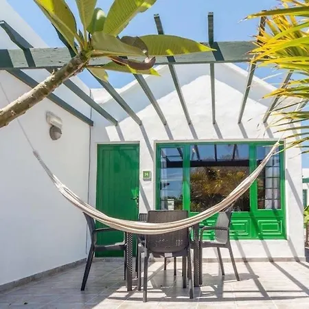 Bandama 14! 2 Bedroom Newly Renovated Bungalow, Pocillos, Puerto Del Carmen. * פוארטו דל כרמן