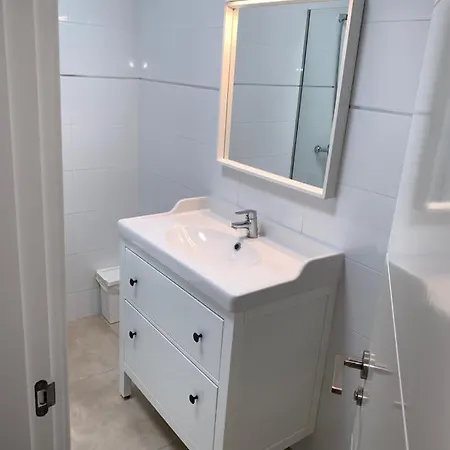 Bandama 14! 2 Bedroom Newly Renovated Bungalow, Pocillos, Puerto Del Carmen. Ferienhaus