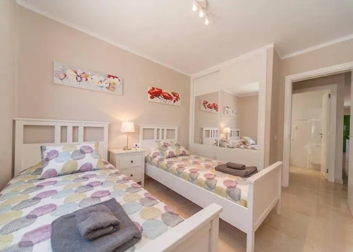 Bandama 14! 2 Bedroom Newly Renovated Bungalow, Pocillos, Puerto Del Carmen. Holiday home Puerto del Carmen (Lanzarote)